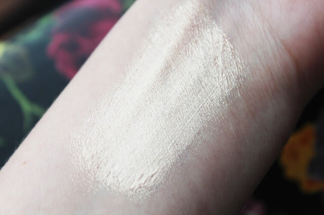 Illamasqua,Radiance Veil,ไพรเมอร์ฟรีซผิว