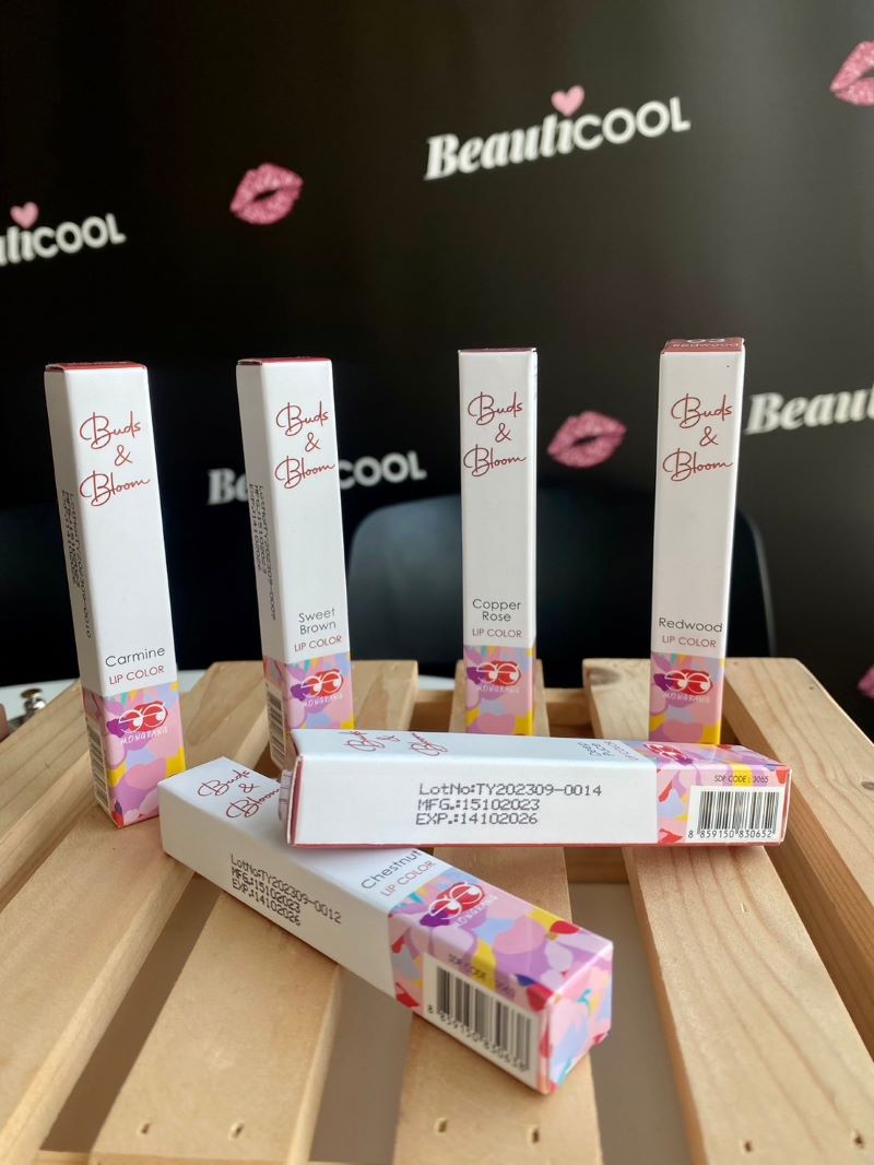 MONGRANG BUDS AND BLOOM LIP COLOR,MONGRANG BUDS AND BLOOM LIP COLOR  ราคา,MONGRANG BUDS AND BLOOM LIP COLOR #01 SWEET BROWN รีวิว , มองแรง , MONGRANG , ลิป มองแรง , ลิป MONGRANG